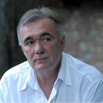 Dušan  Kovačević